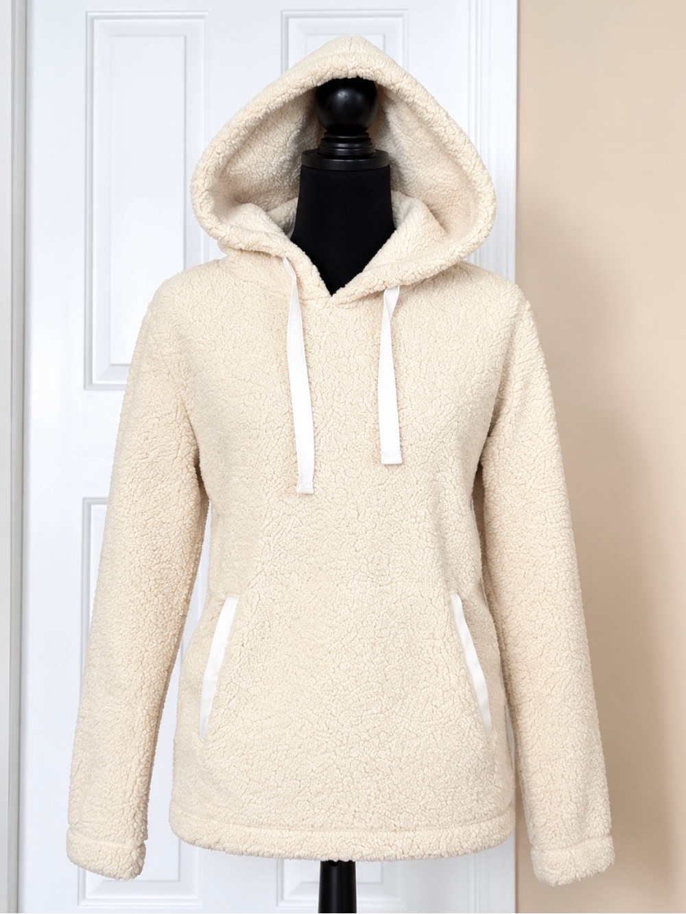 Abercrombie & Fitch Sherpa Fleece Hoodie Cream Pullover Women’s NWT